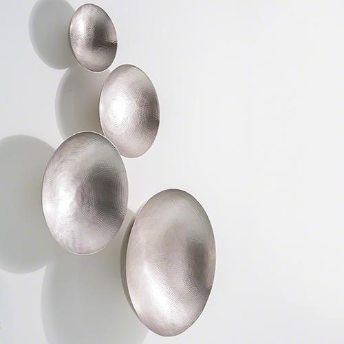 Indira Wall Bowl-Antique Nickel-Small(وعاء جداري من النيكل المعتق - صغير مقاس 13*5 بوصة)