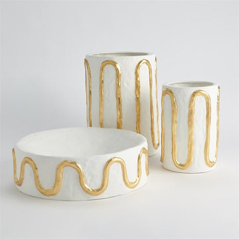 Serpentine Vase-Matte White w/Gold- Small-مزهرية -أبيض مطفي مع ذهبي - صغير