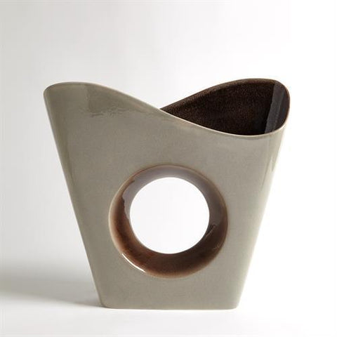 Aperture Vase-Large(مزهرية  مفرغة من الوسط - كبيرة)