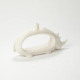 Rhino Vase-Matte White(إناء وحيد القرن - أبيض غير لامع)